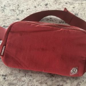 Lululemon everywhere belt bag - 1L NWT